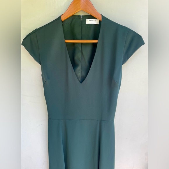 Babaton Aritzia Dress 2 Hamptons Dark Green V-Neck Fall Slit Party Gala Wedding - Picture 9 of 10